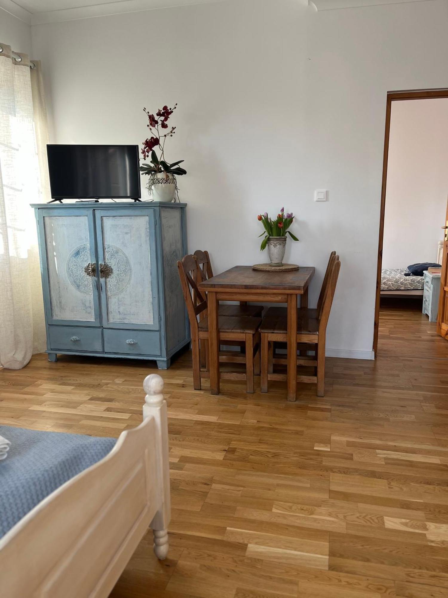 Gosciniec Strzecha Hotel Kąty Rybackie Екстериор снимка